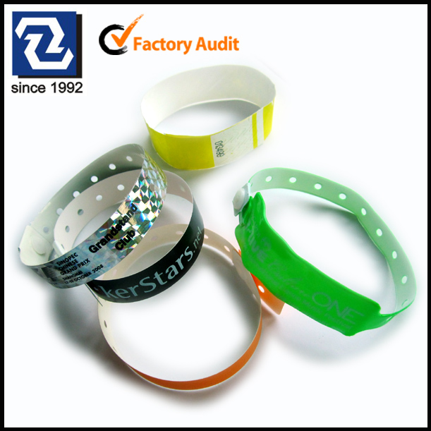 One time vinyl PVC plastic wristband with custom logo breacelets