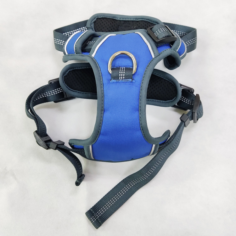 Safe reversible wear neoprene reflective dog harness