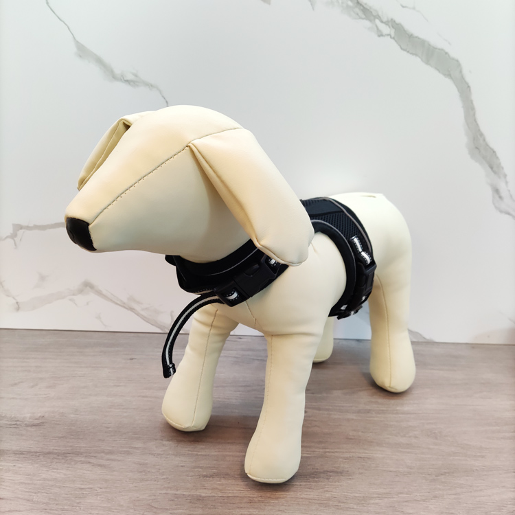 Front clip range adjustable squat belt dog harmess