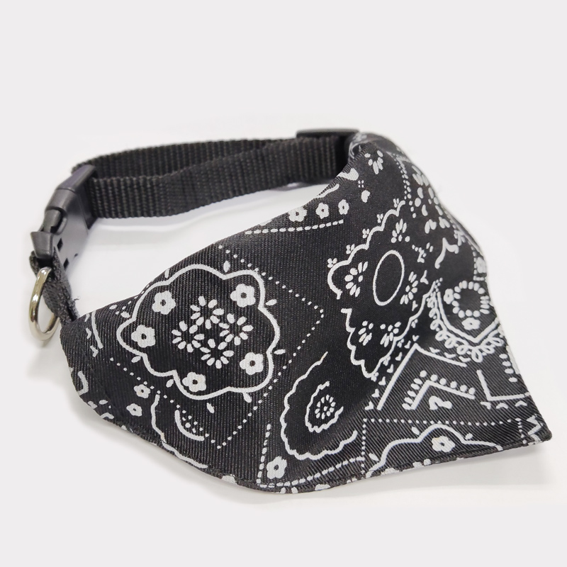 迷彩印花斜纹织物宠物狗三角巾项圈