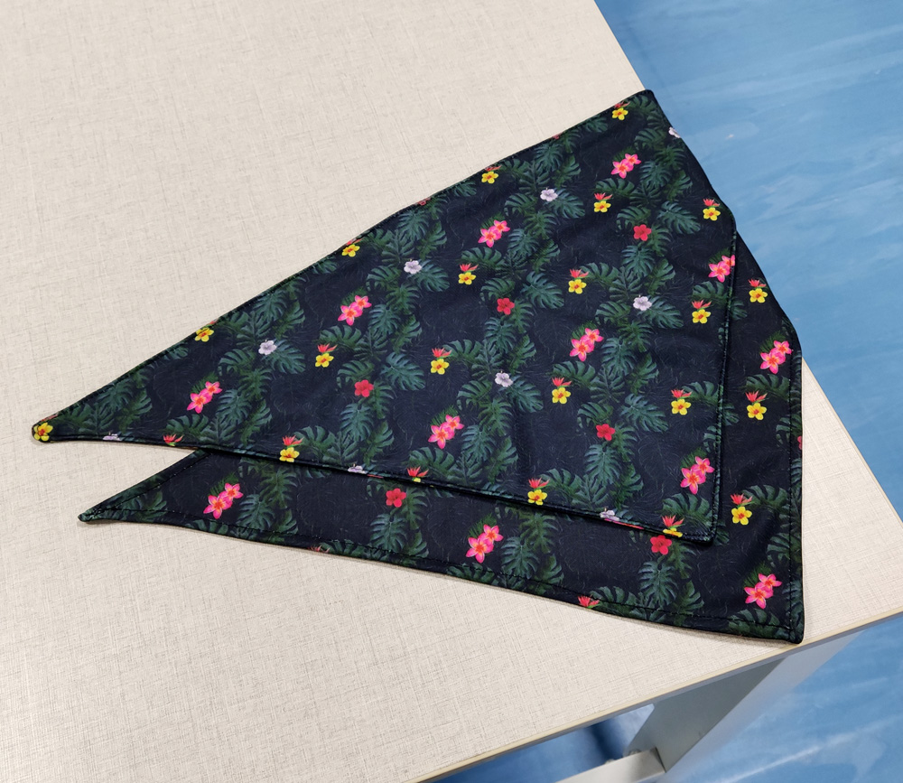 转印图案宠物围巾项圈套背巾