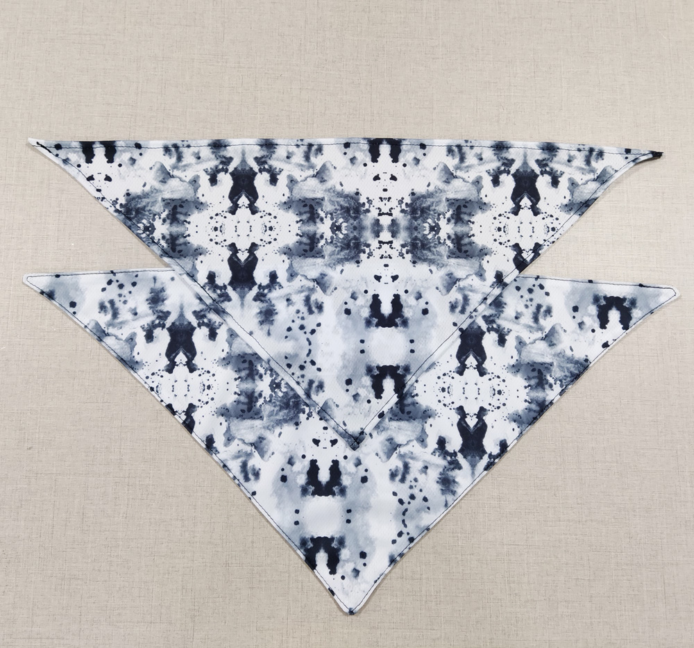 双面热转印三角形宠物头巾狗围脖