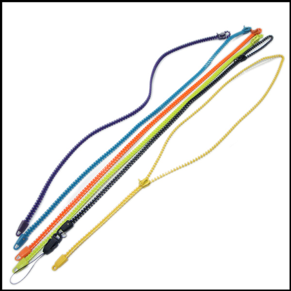 昇進のギフトのためのカラフルなジッパーストラップ