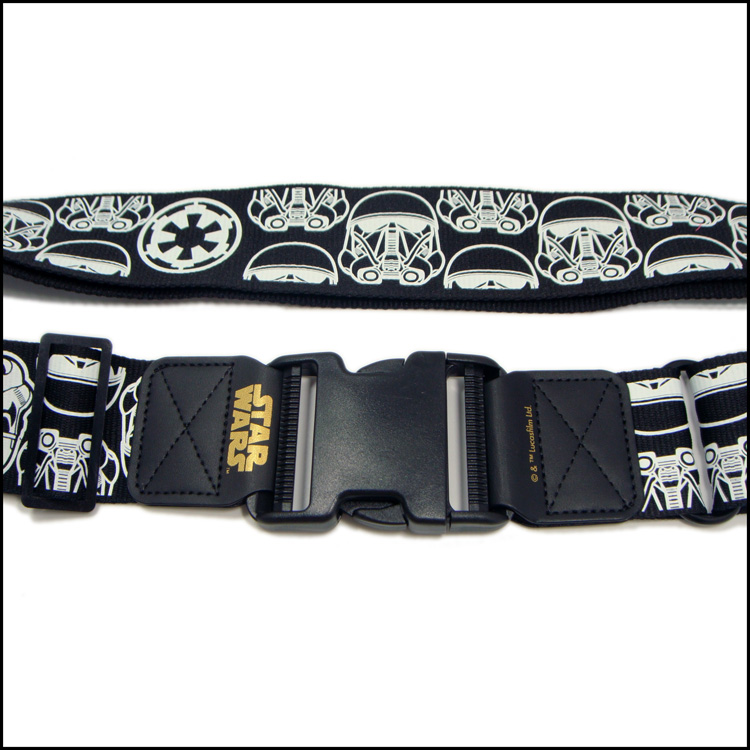 PU皮カットアンドソーきんぞくひかく個性的だ 荷造り帯